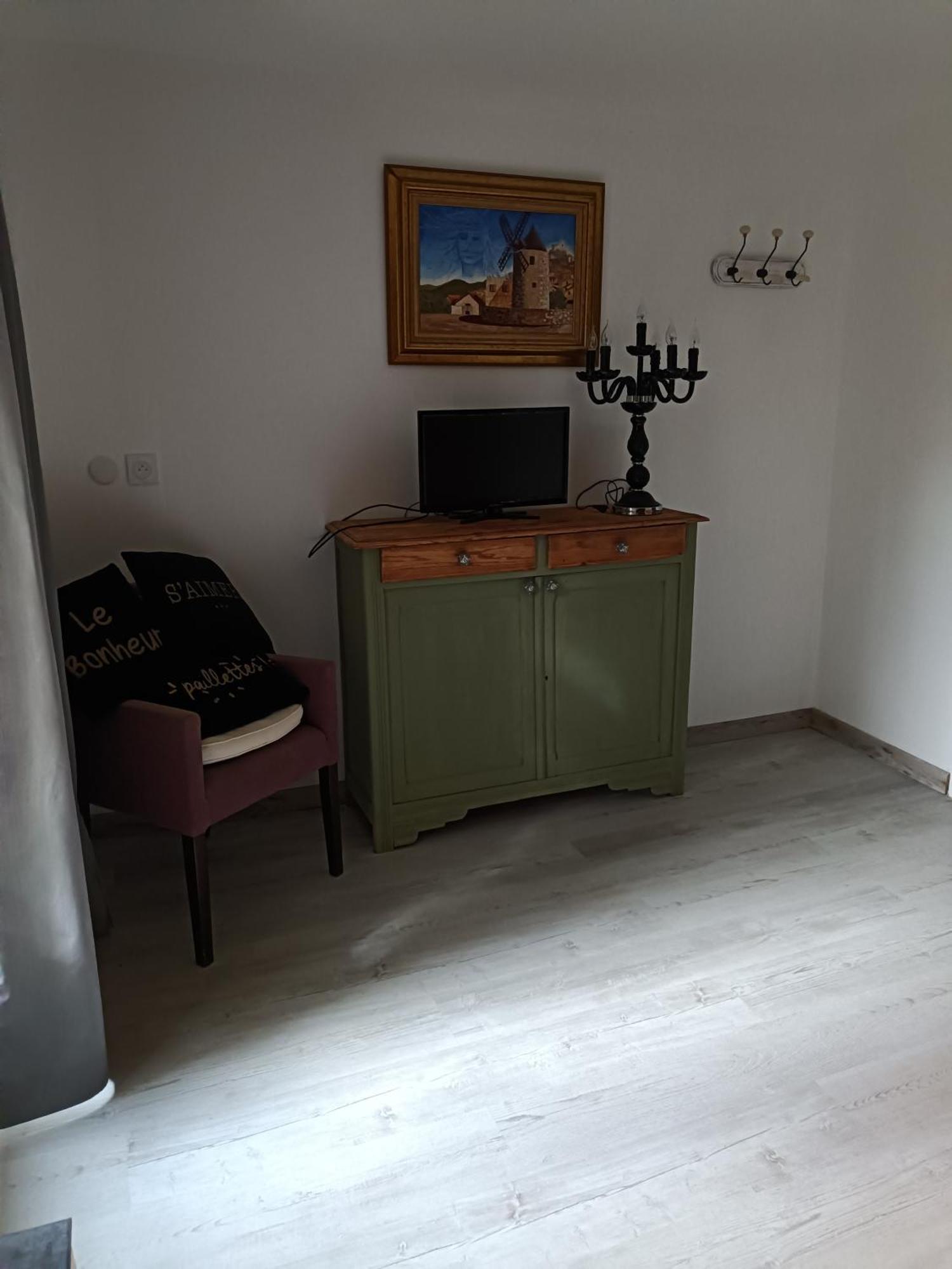 Charmant Riscle Quarto foto